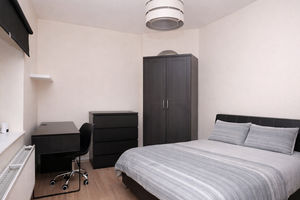 Photo 13- click for photo gallery